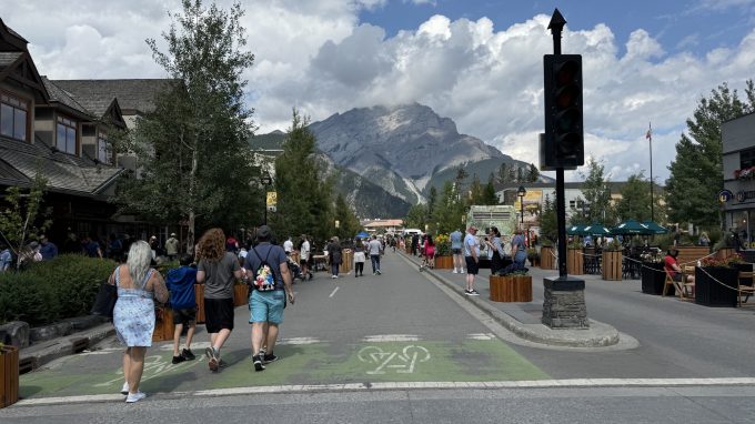 Banff town & Johnston Canyon